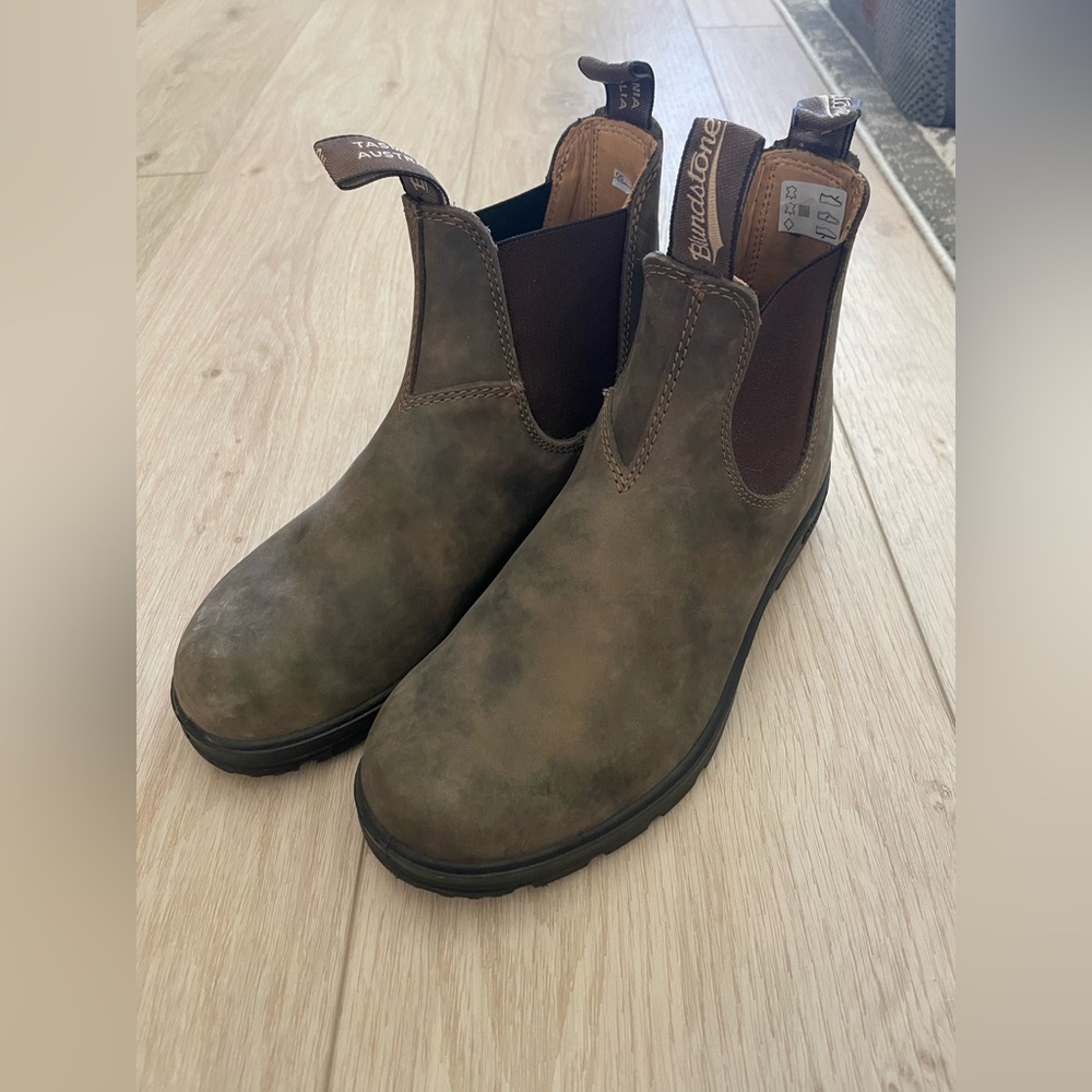 Blundstone Women’s Brown Leather Boots